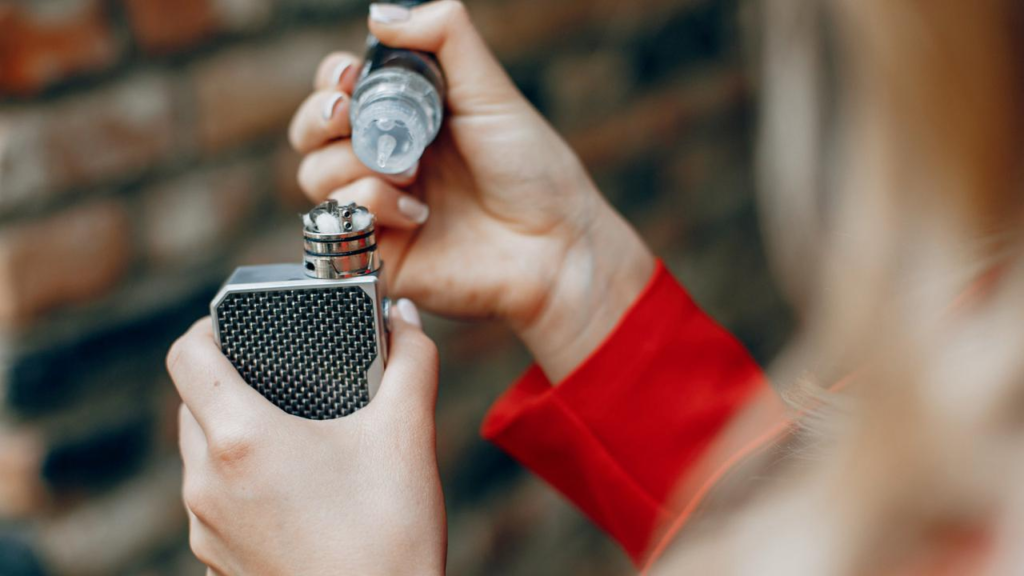 Ribuan Cartridge Vape Narkoba Diproduksi di Apartemen Tangerang, Diotaki WN Malaysia